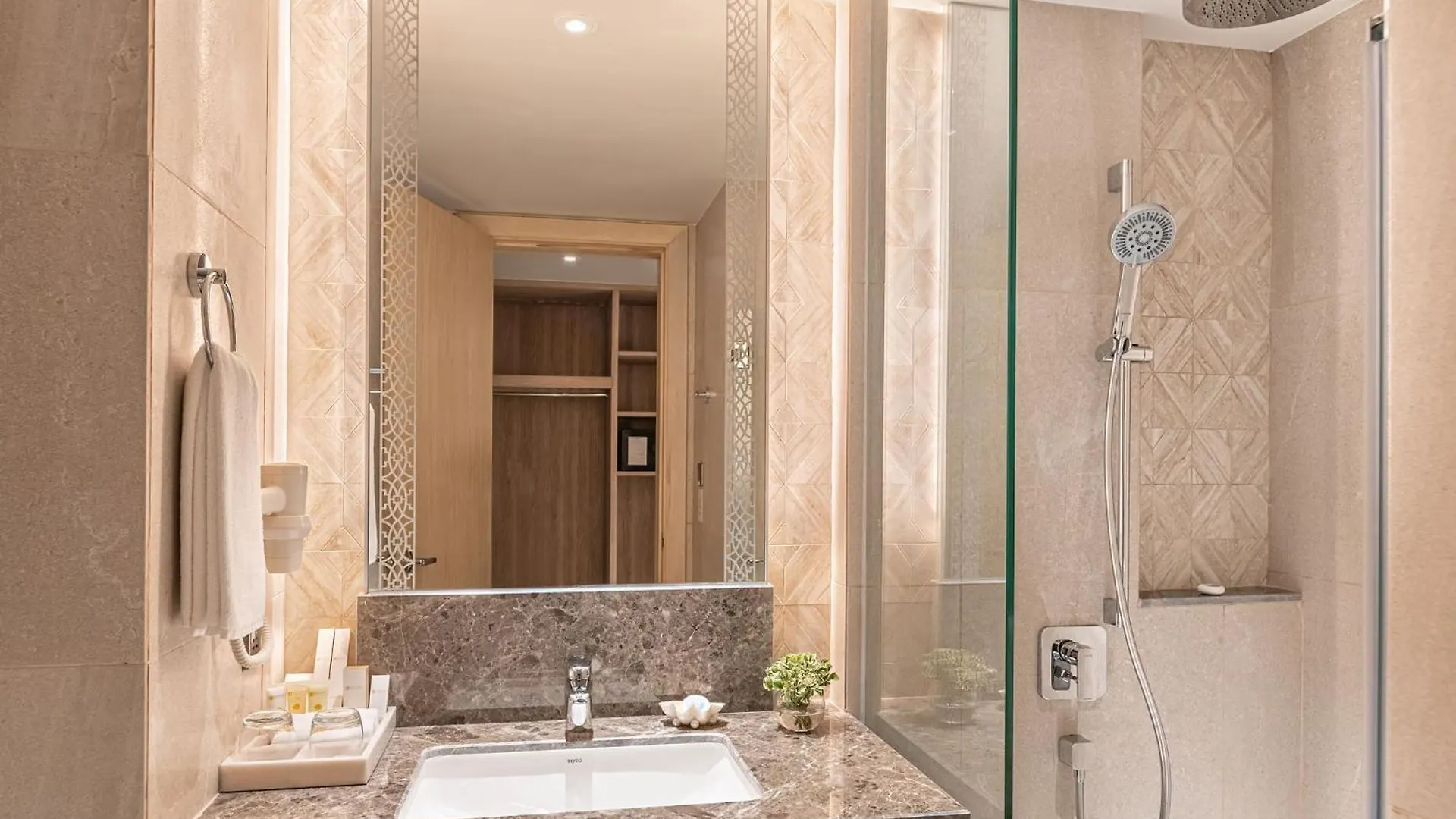 **** Hotel Henann Premier Coast Resort Panglao Filipinas